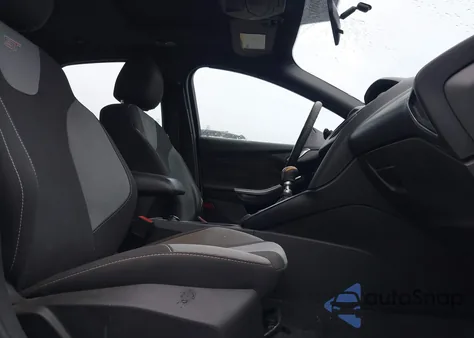 2014 Ford Focus St from USA, damaged, VIN 1FADP3L96EL119420